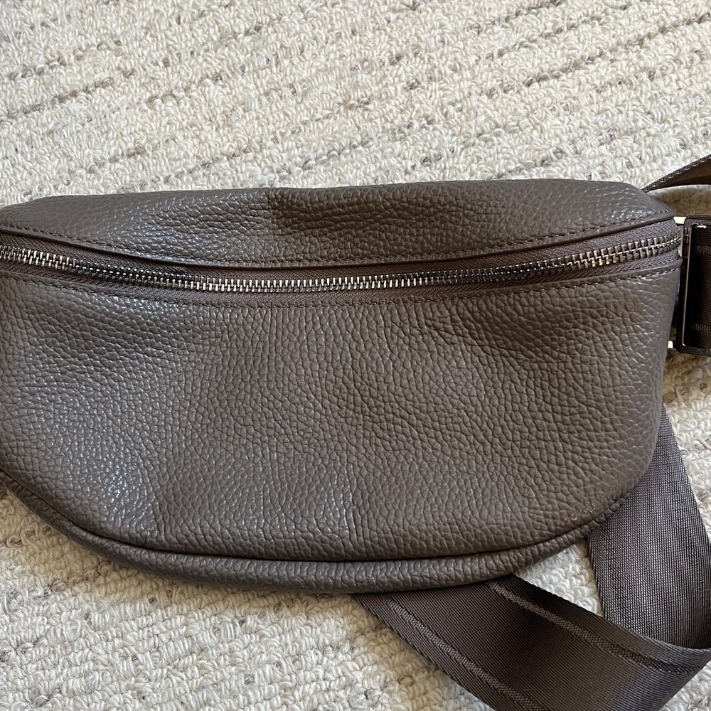 Italian pebble leather sling bag by Quince in color Mink - Picture 7 of 11